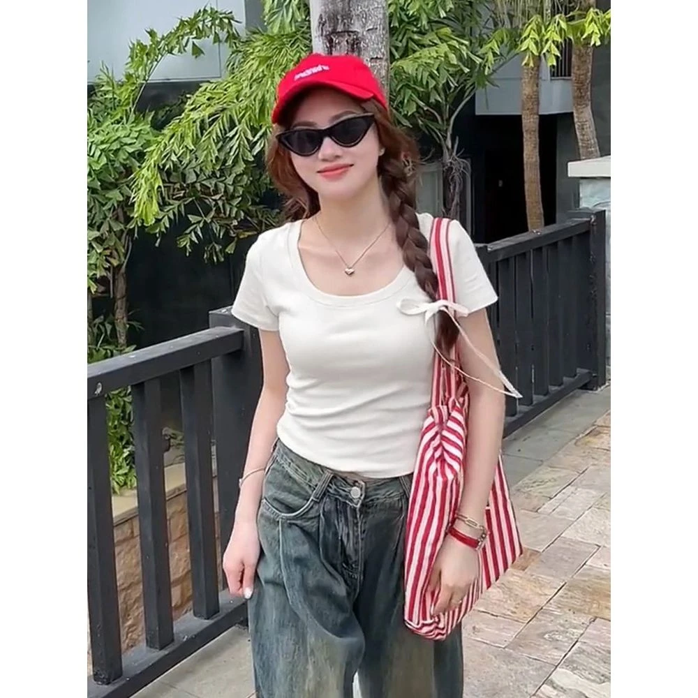 白色修身显瘦u领短袖t恤女2025夏季新款短款甜辣洋气独特别致上衣