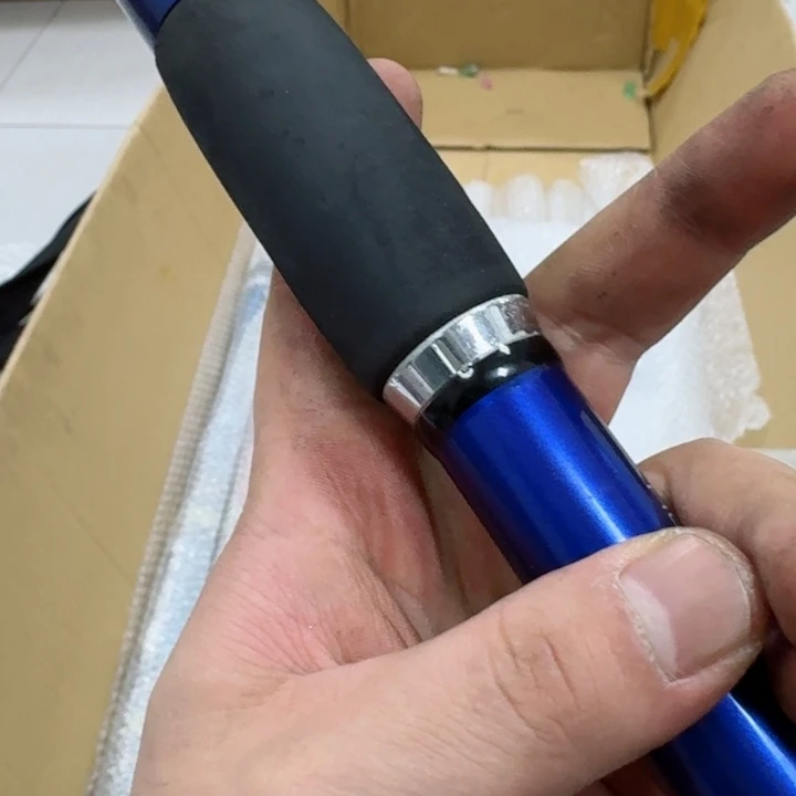 碳素1.8m以下搏*鱼竿钓鱼竿88899000
