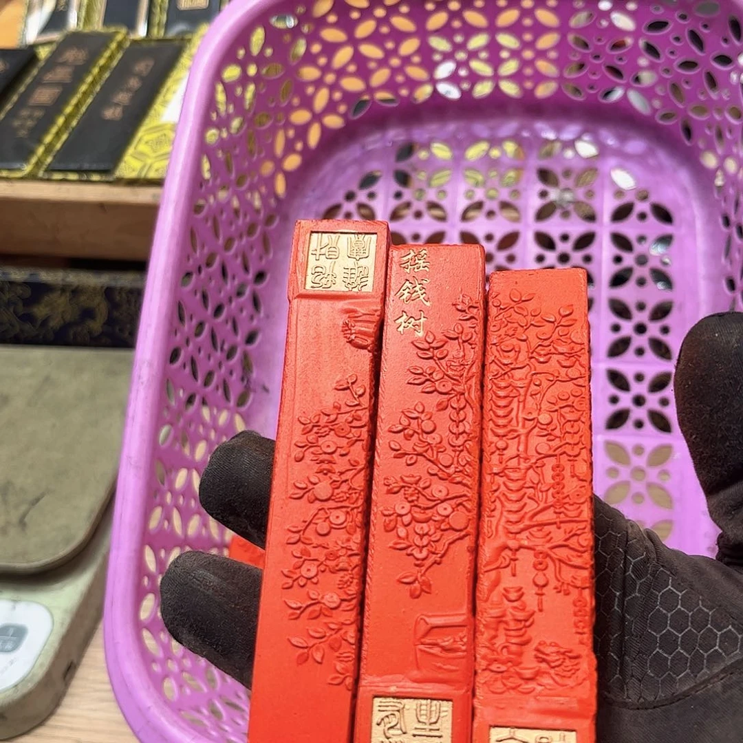 哈哈哈哈哈刚刚3条