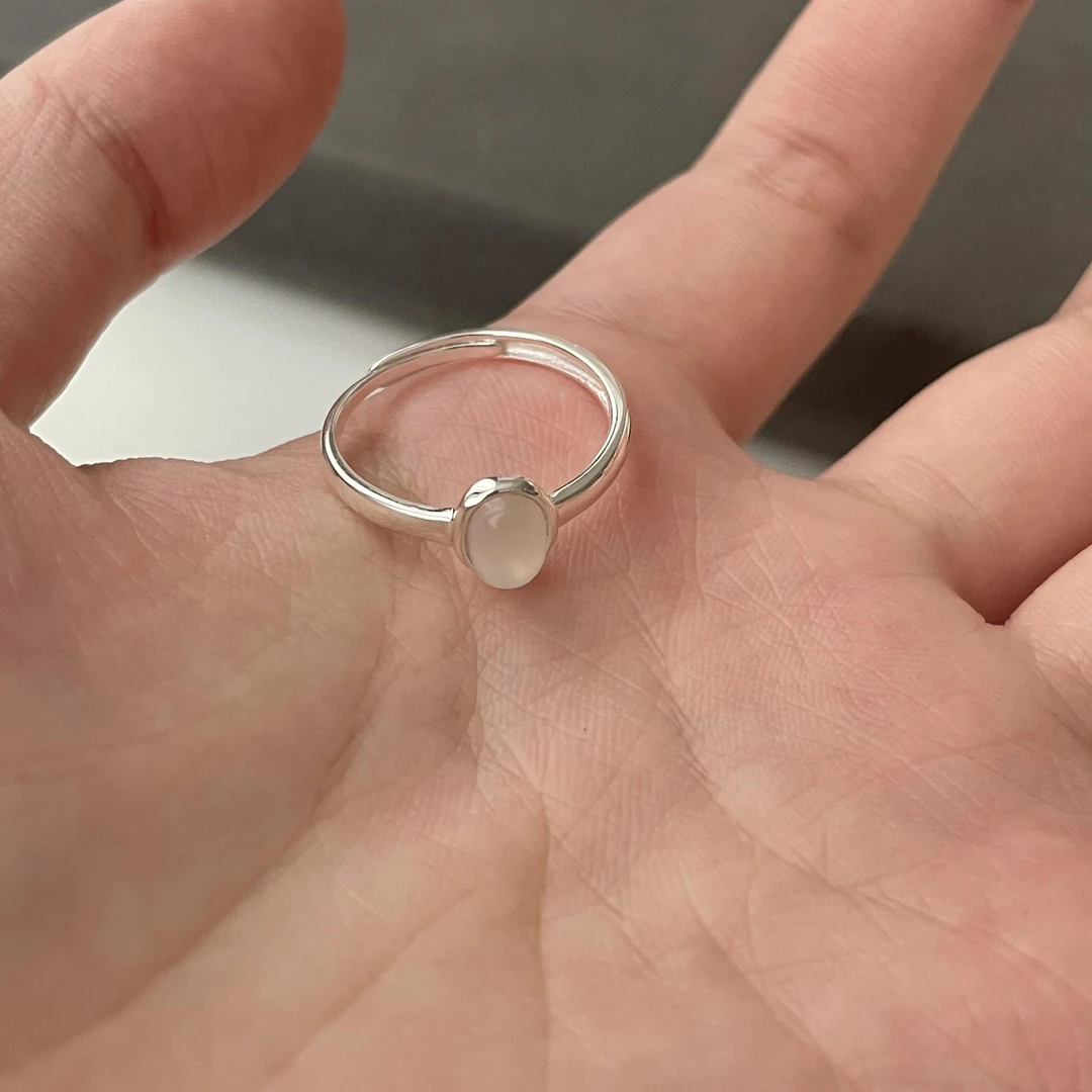 铜合金戒指 白月光戒指女ins简约小众设计感可调节几何椭圆食指环