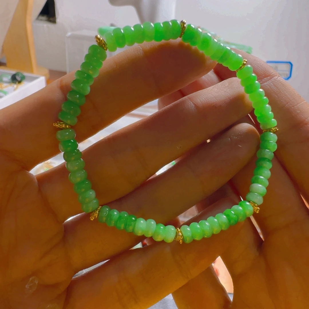 翡翠未镶嵌颈饰翡翠660