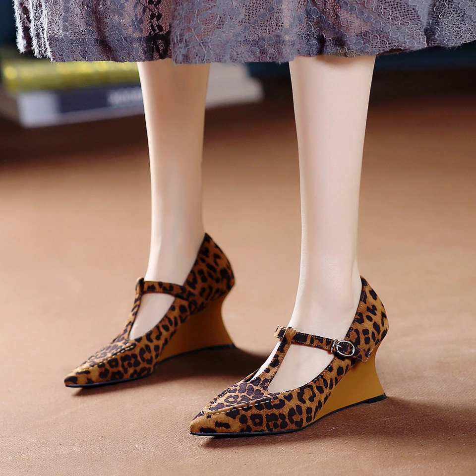 6CM[已经开价]尖头中高跟鞋2025年春季性感豹纹坡跟单鞋女22505-7