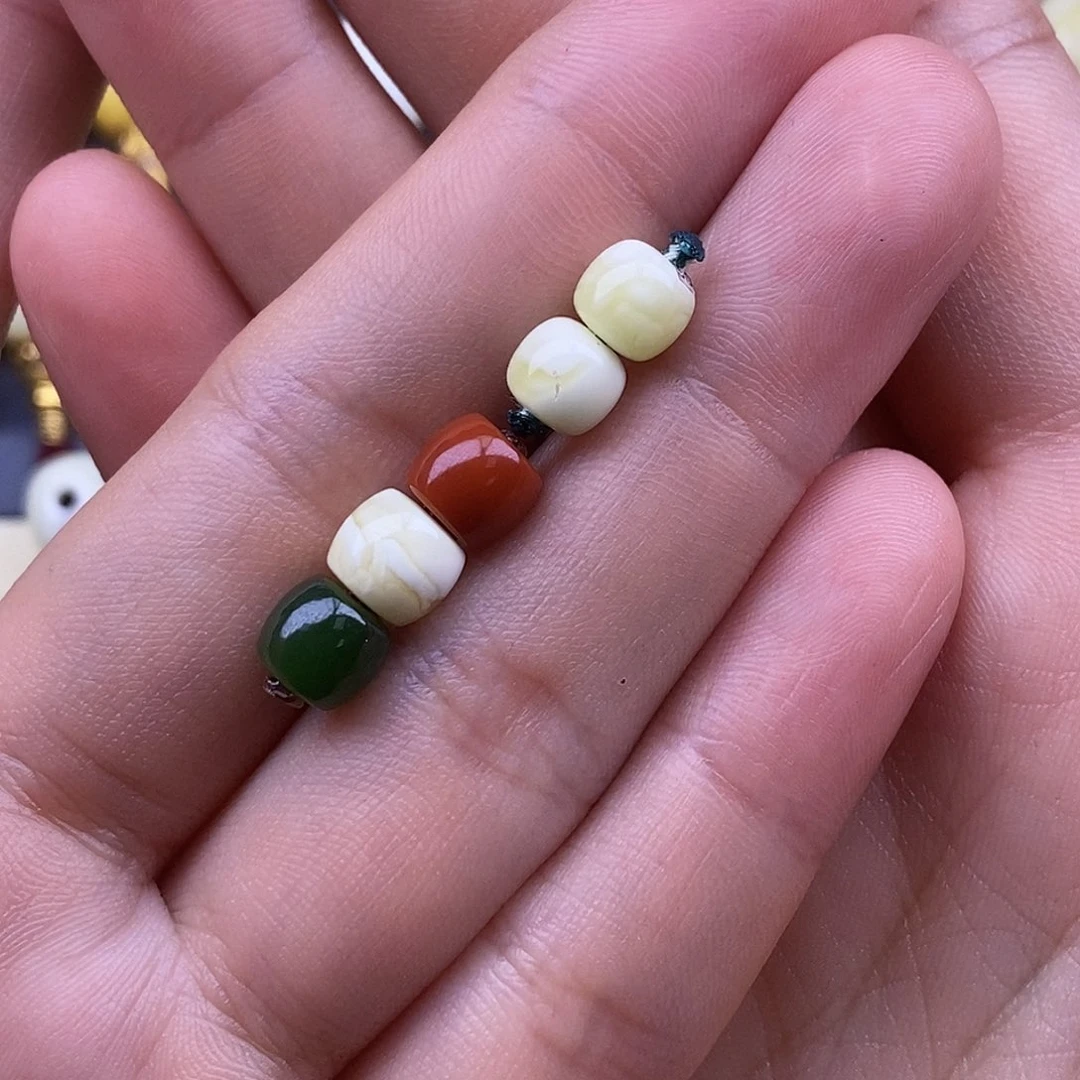 未镶嵌琥珀裸石D****薛蜜蜡珠子