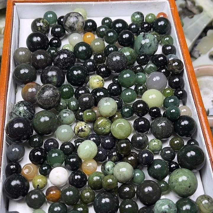 未镶嵌和田玉珠宝奇石