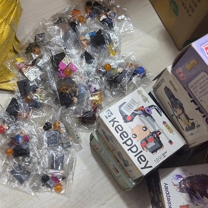 塑料龙珠32人仔不重复