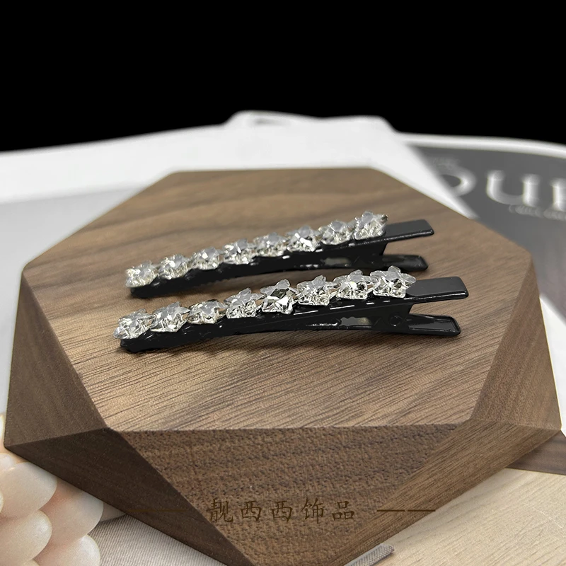 【LXX靓西西】299 鸭嘴夹6.1厘米星星精致减龄碎发夹一对装