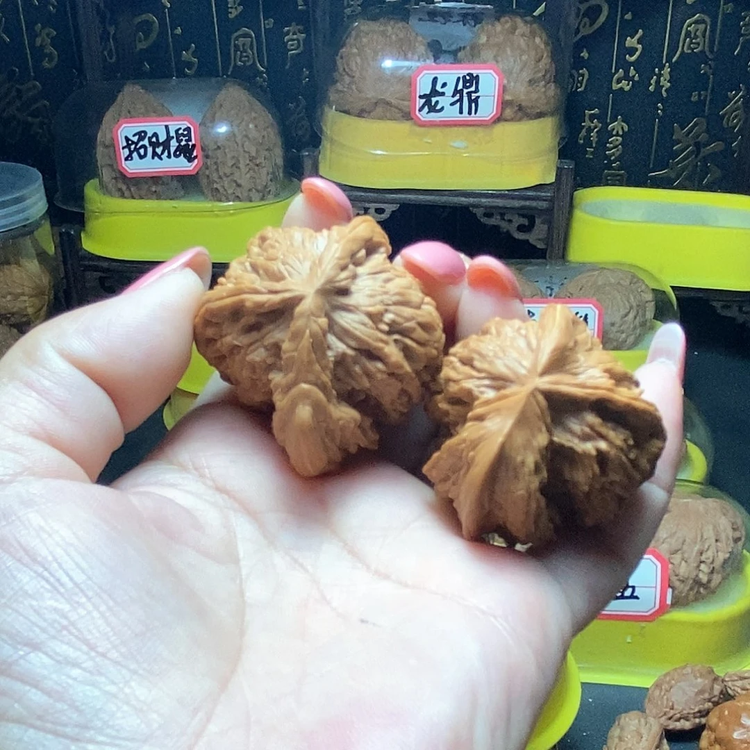 文玩核桃把件佬*。666