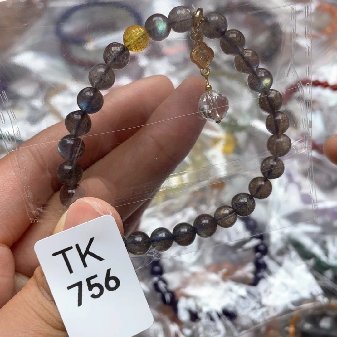 水晶多样性发一只未镶嵌