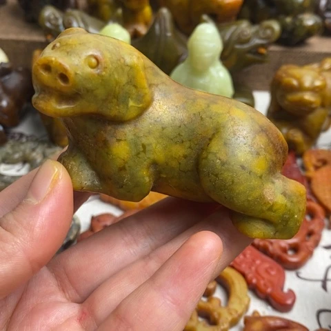 蛇纹石玉未镶嵌颈饰102