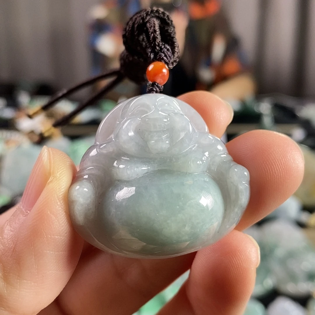 翡翠未镶嵌颈饰佛公