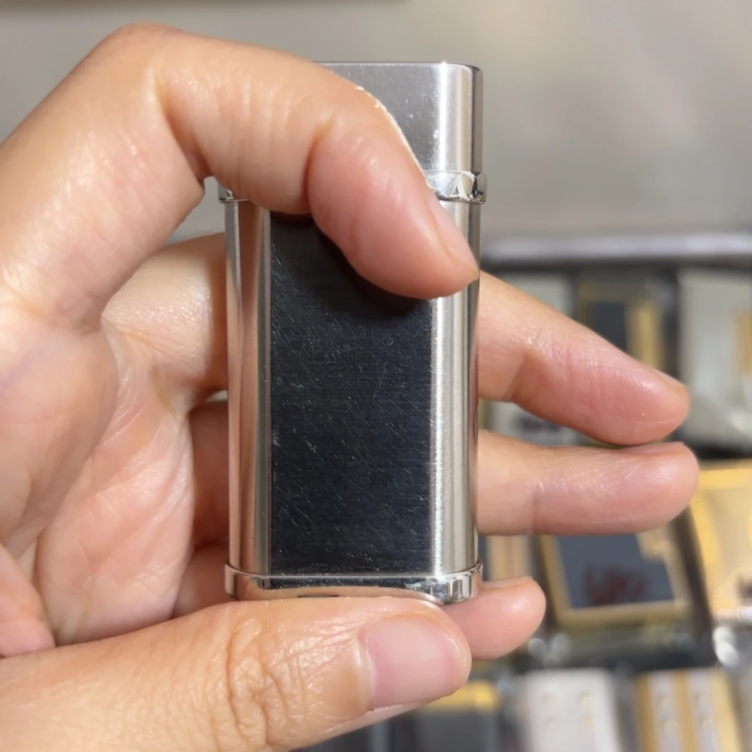 都登卡中古打火机