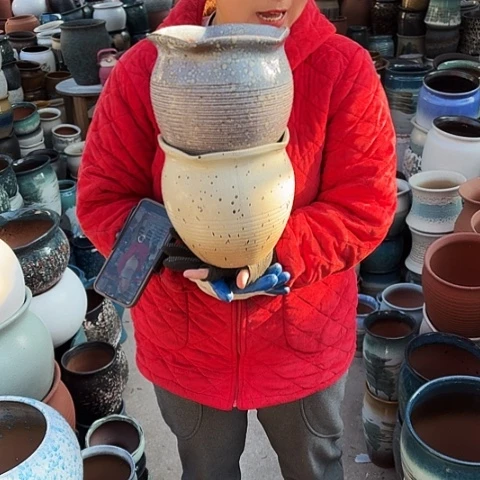 口19高19瑕疵两个。