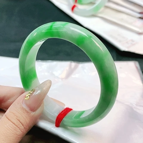 未镶嵌手镯翡翠2589