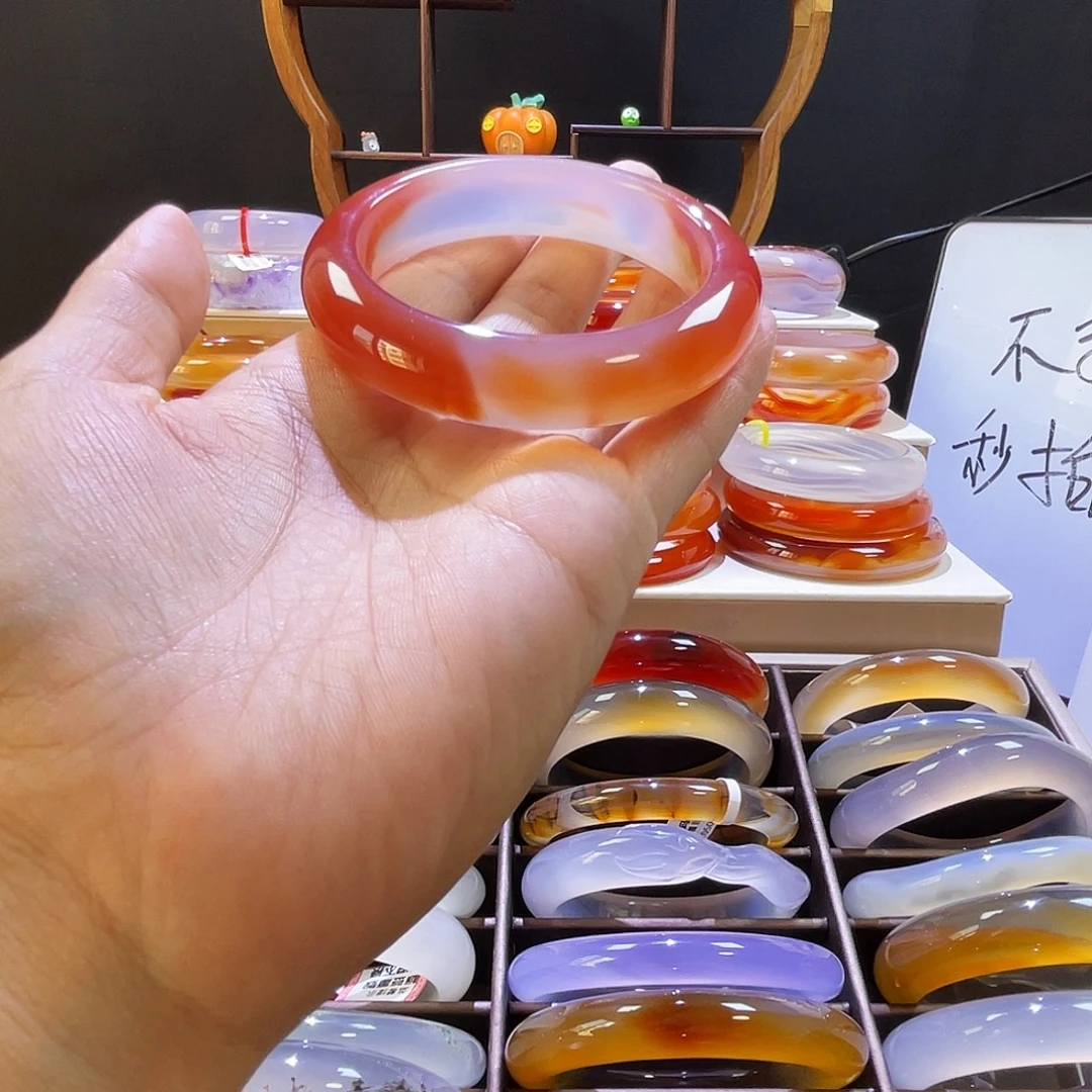 玛瑙/玉髓未镶嵌手镯