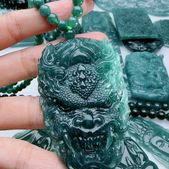 翡翠未镶嵌颈饰多样性发货天然A货翡翠