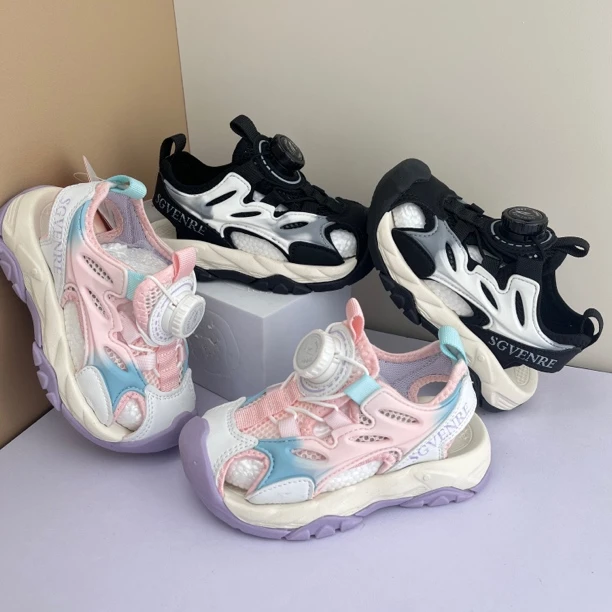 儿童旋转纽扣夏季沙滩软底时尚百搭防踢防撞包头凉鞋03