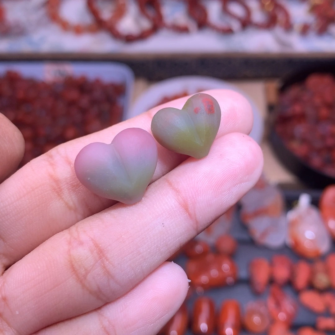 南红玛瑙合金珠宝半成品盐源屁桃