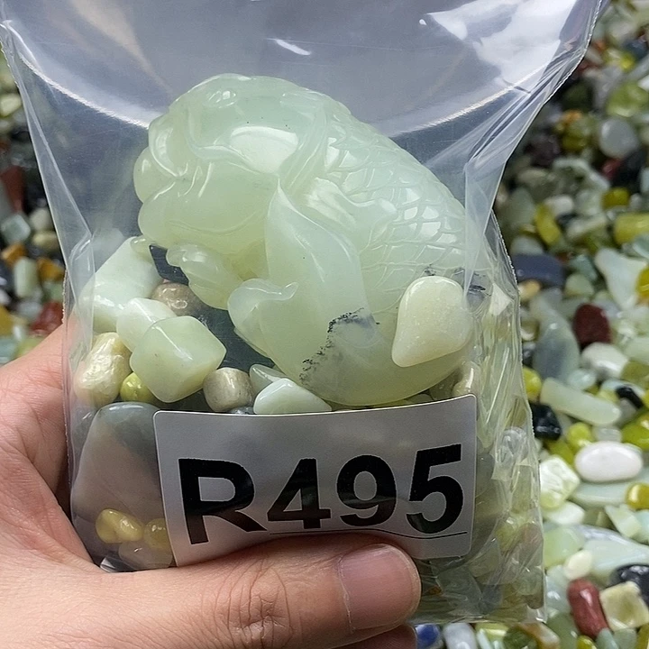 蛇纹石玉未镶嵌鱼缸石