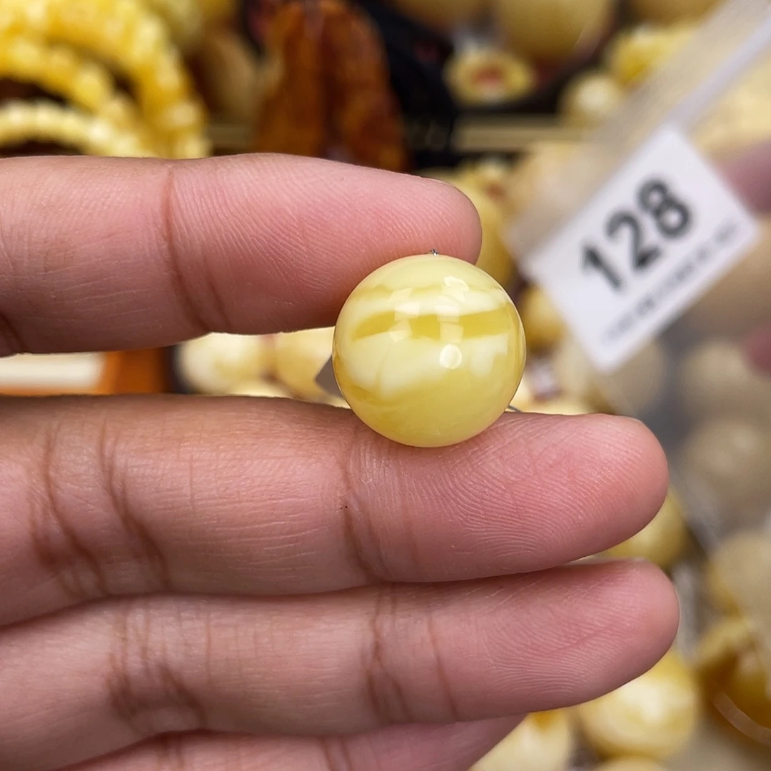 蜜蜡未镶嵌珠宝奇石15.9一线天