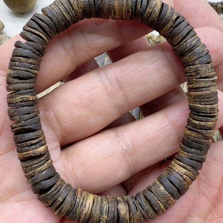 沉香沉香碎屑08片片珠8克