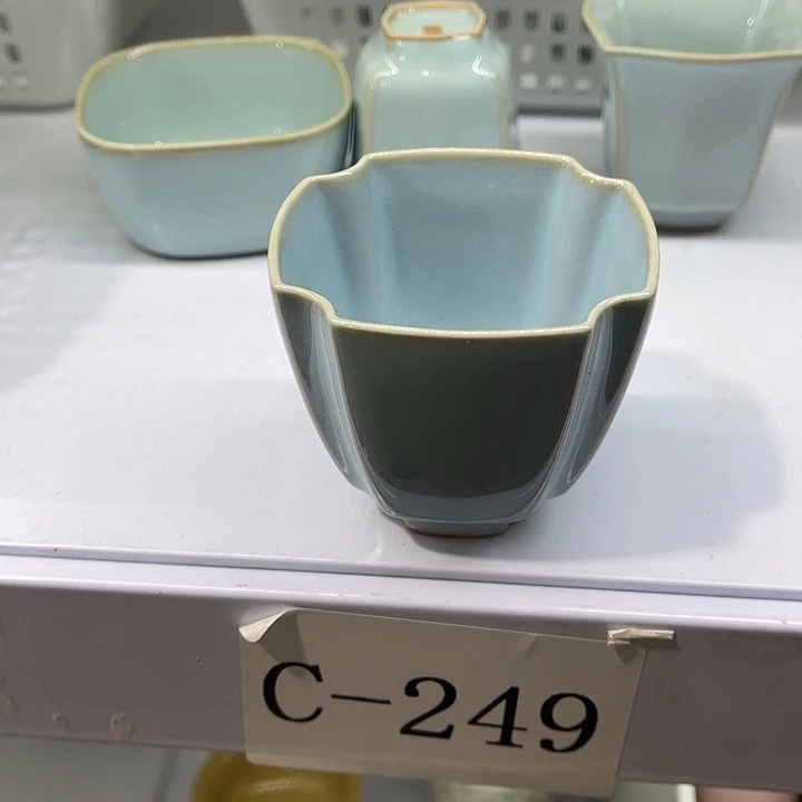 瓷片福利多多元旦快乐