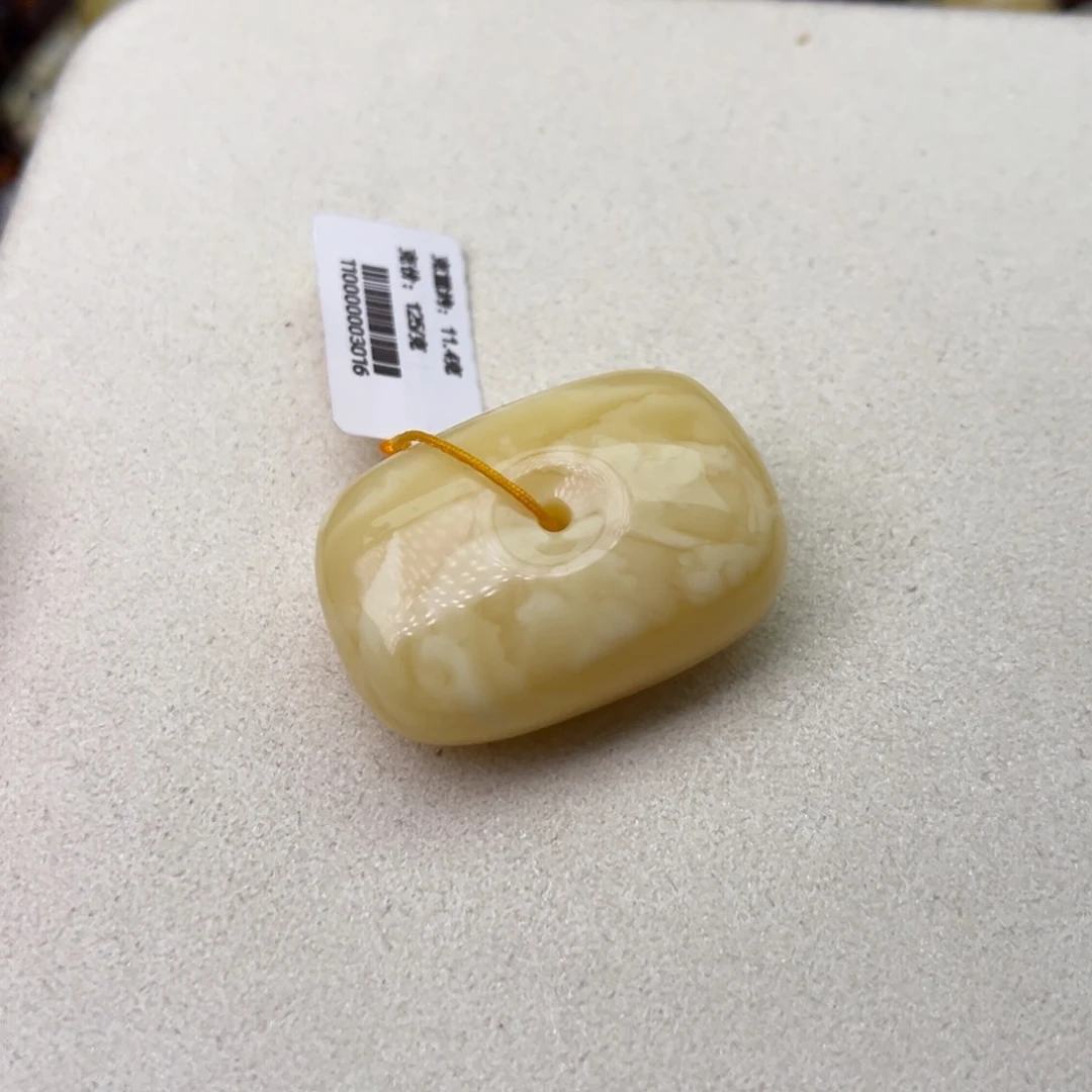 蜜蜡吊坠(不含链)未镶嵌方扣藏扣浓白蜡