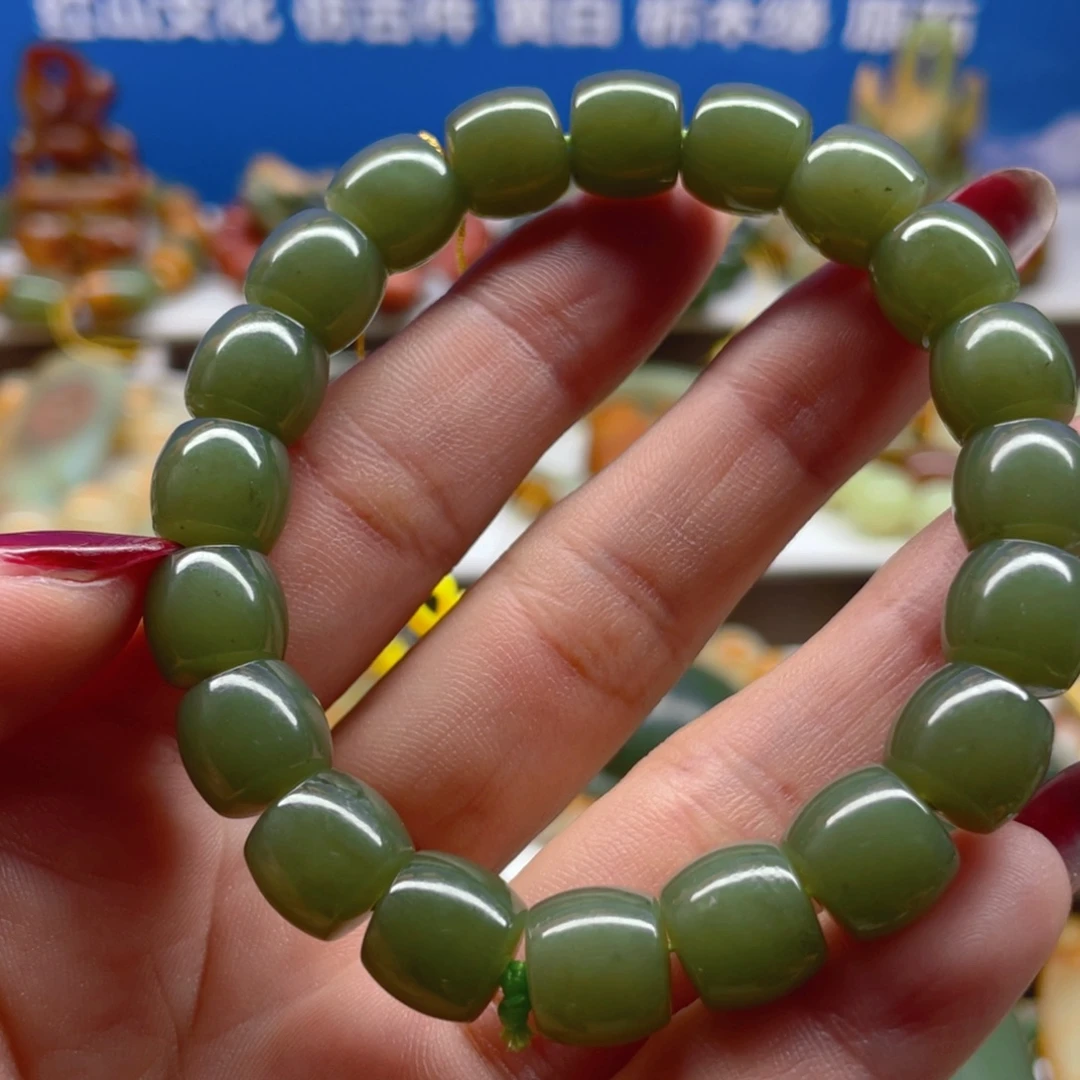 透闪石质玉未镶嵌手串
