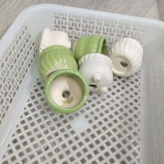 微瑕陶瓷盆12包邮