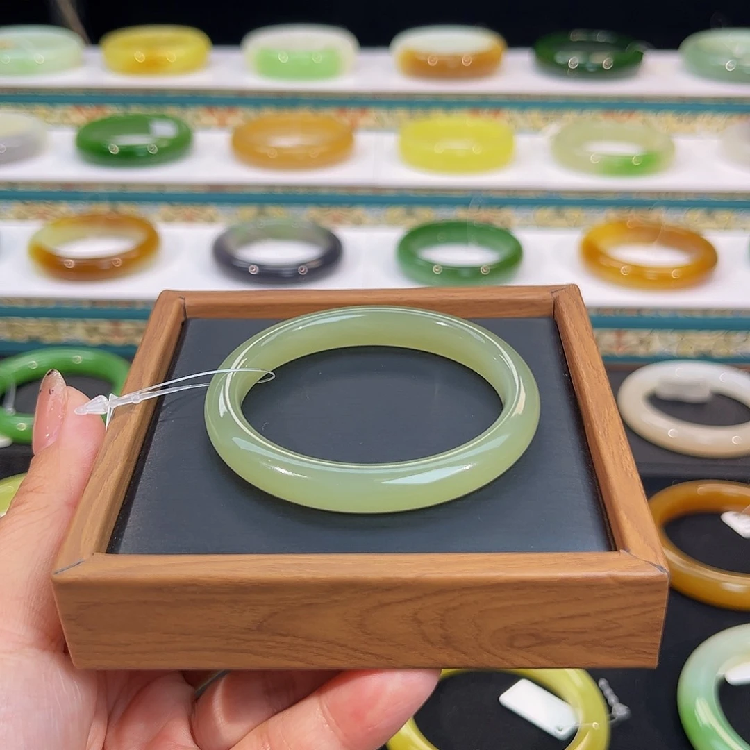 未镶嵌手镯和田玉-冰晴手镯