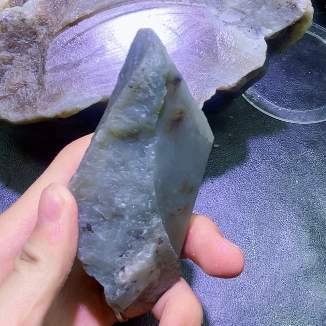 和田玉未镶嵌珠宝半成品