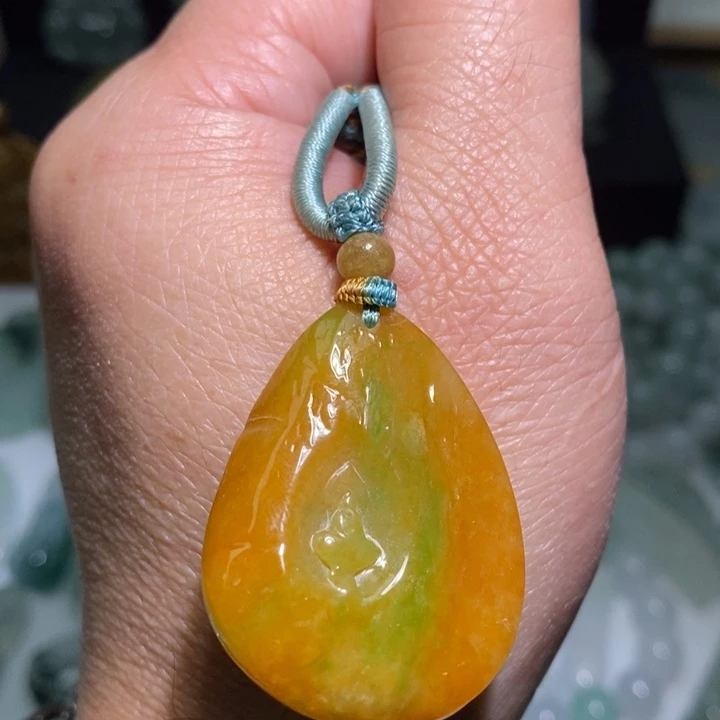 定制翡翠未镶嵌天然翡翠