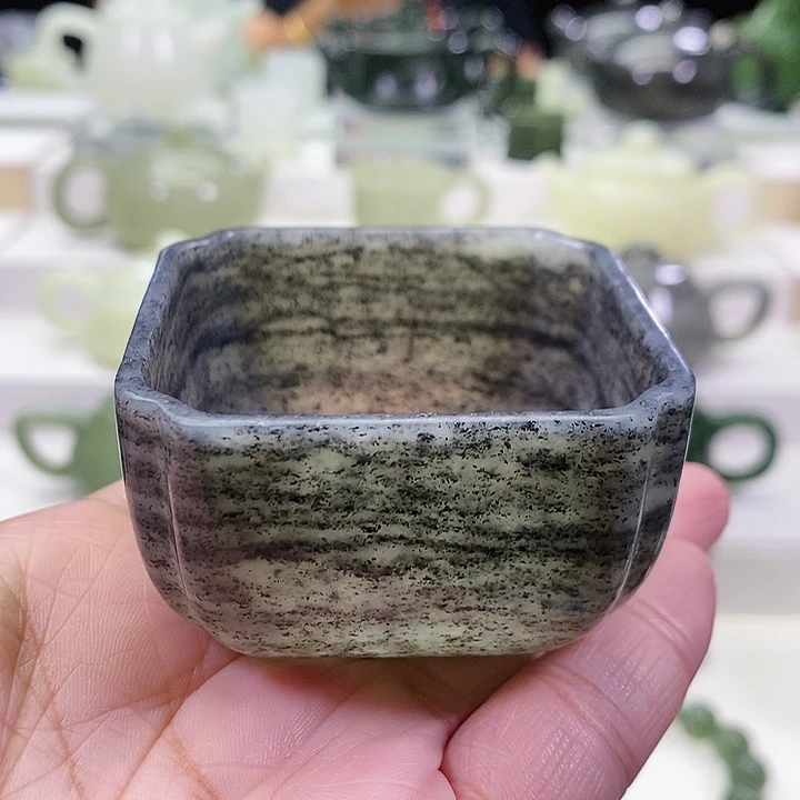 未镶嵌和田玉挂件茶杯80m l