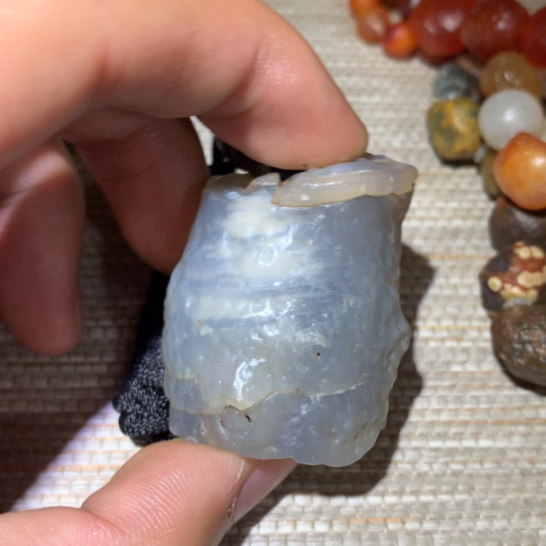 玛瑙/玉髓未镶嵌阿拉善戈壁玛瑙