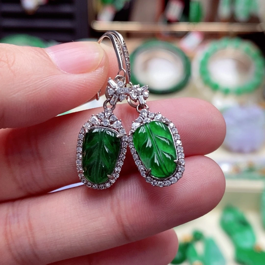 未镶嵌翡翠耳饰翡翠耳饰