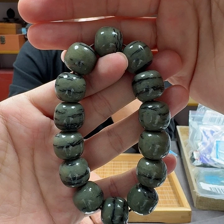 未镶嵌手串和田玉青花一线天