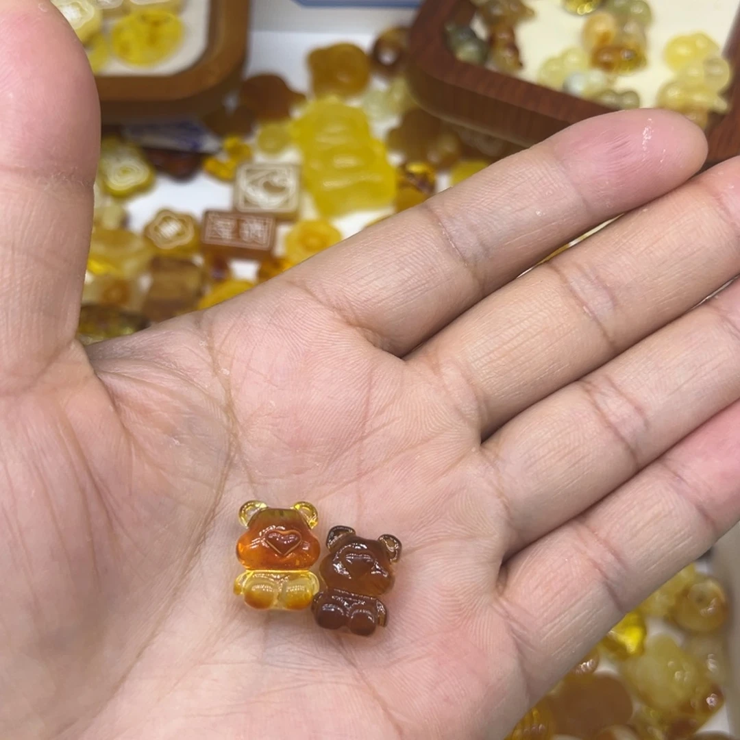 琥珀裸石未镶嵌A****i琥珀