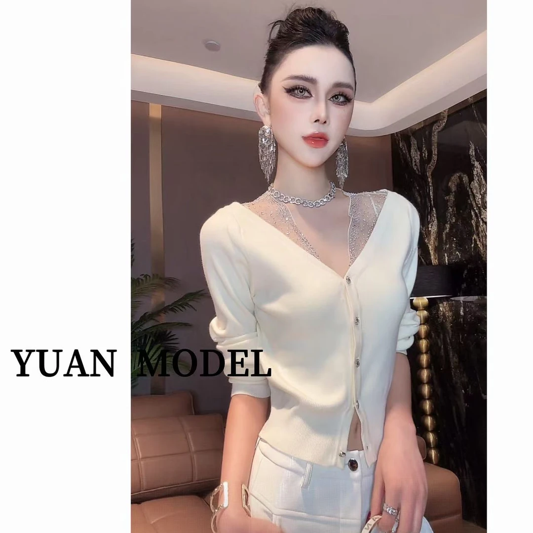 YUAN MODEL/媛老板-时装烫钻网纱气质针织衫收腰毛衣女装 102036