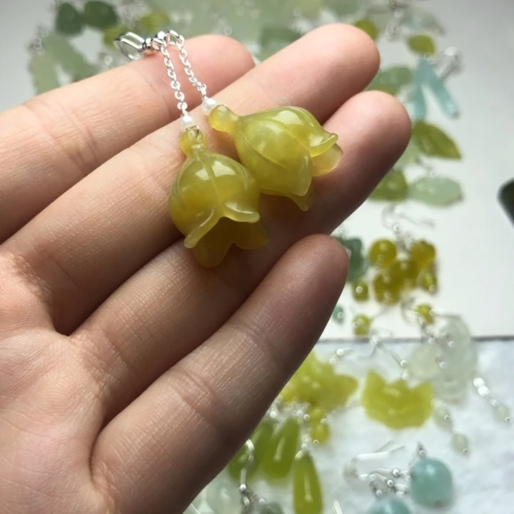 蛇纹石玉耳饰银S925镶嵌福*儿