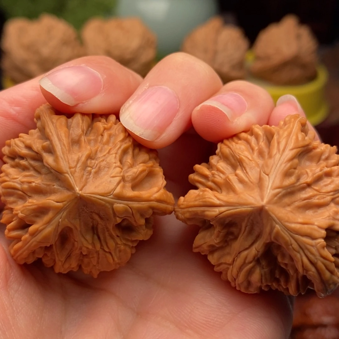 文玩核桃把件玉龙奔38