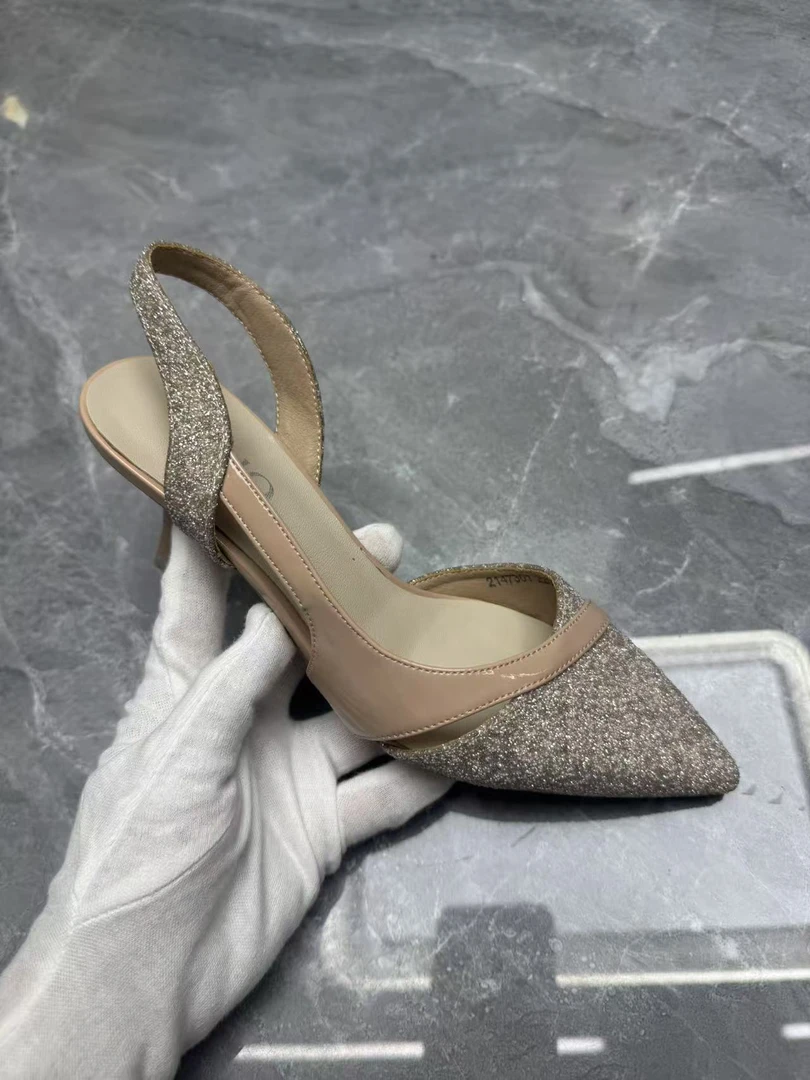 气质浅口低跟时装凉鞋尖头7301（香槟）