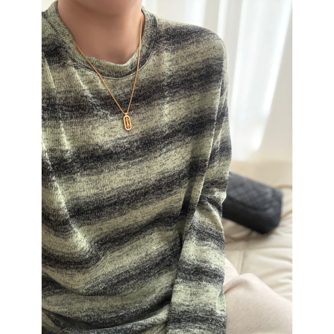 美亚恩NANA【雪花条纹】早春彩色条纹长袖T恤卫衣打底圆领C0119