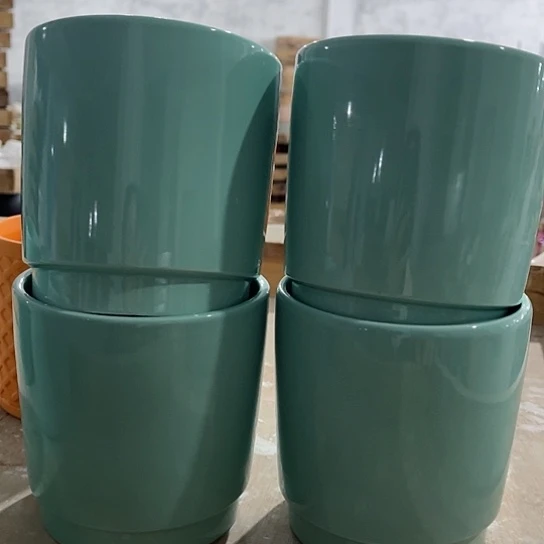 多肉绿植陶瓷花盆9.9包邮，有孔