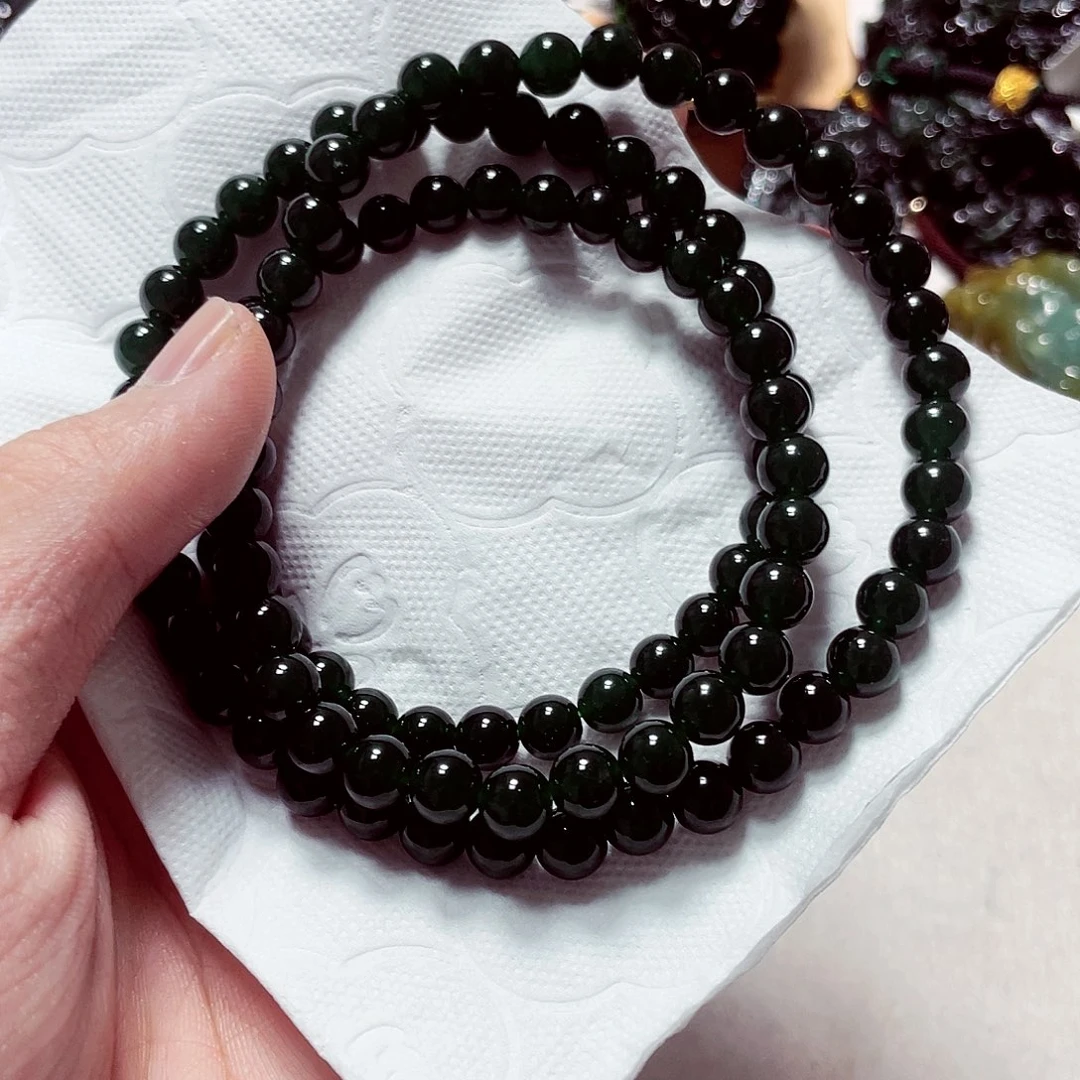 翡翠未镶嵌颈饰翡翠7