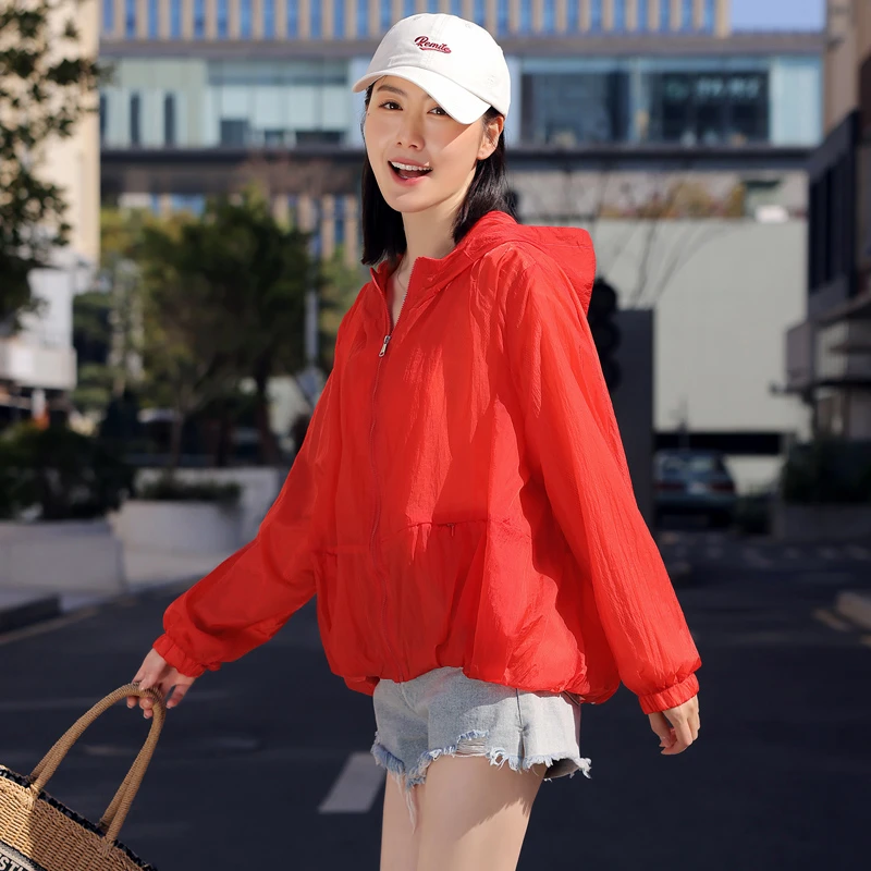 2025新款夏季户外连帽防晒衣女短款大码宽松夏季薄外套女百搭透气