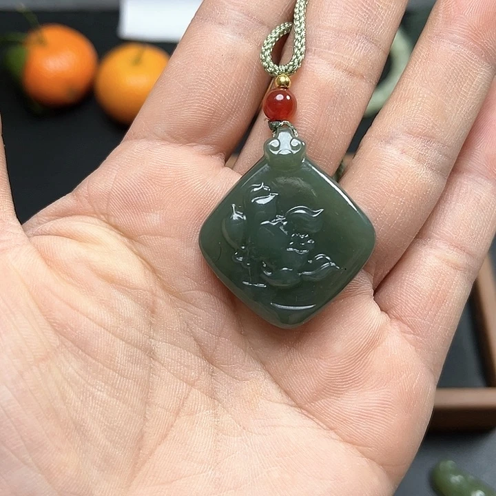 【闪购商品】和田玉颈饰未镶嵌诺*