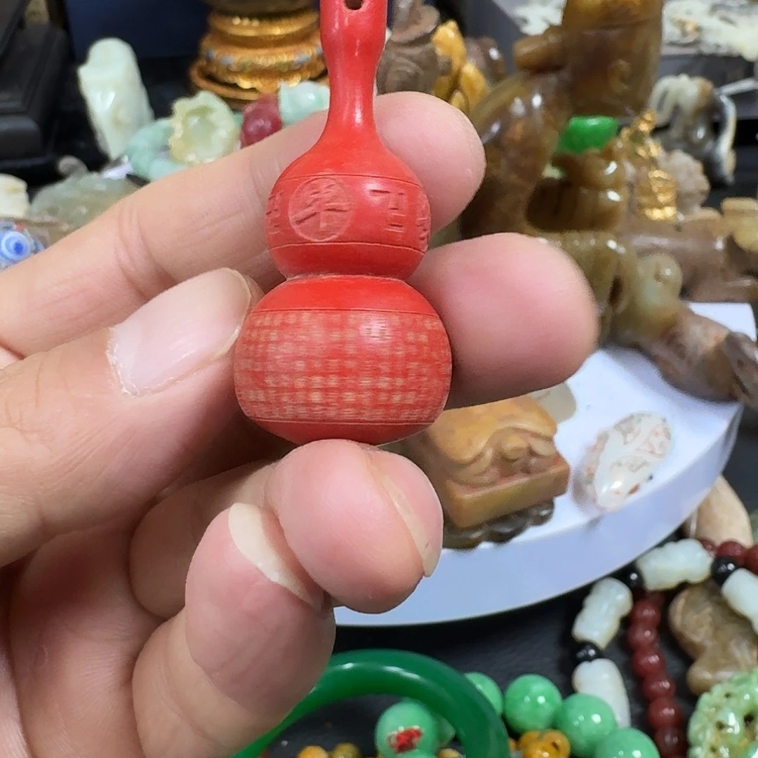和田玉（糖玉）未镶嵌挂件