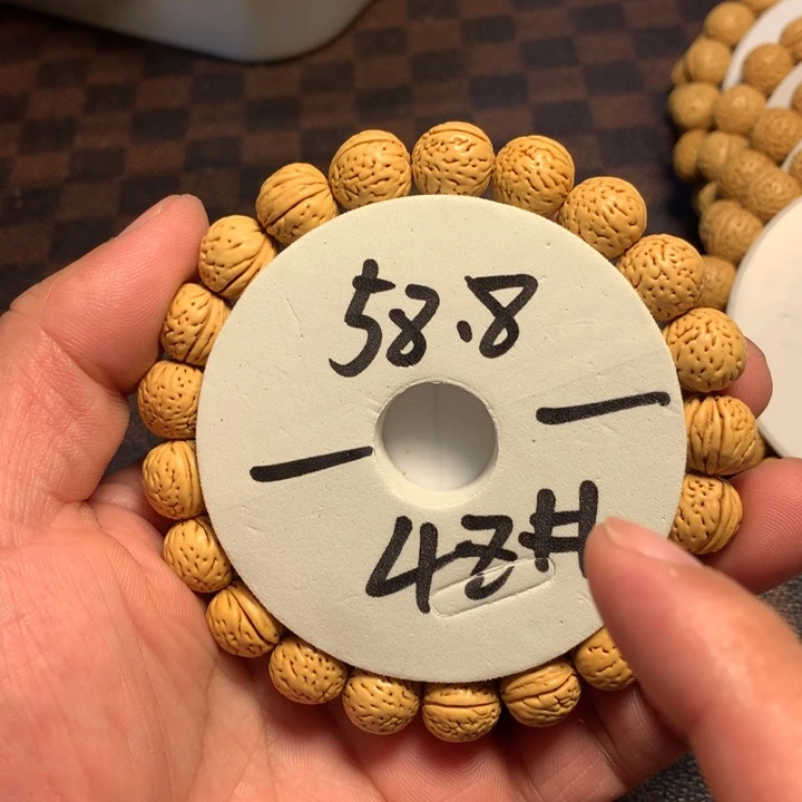 手串桃核48号啦啦啦