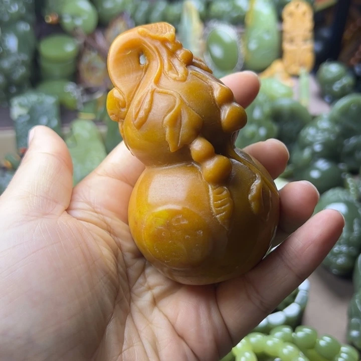 岫岩老玉（透闪石质玉）未镶嵌挂件