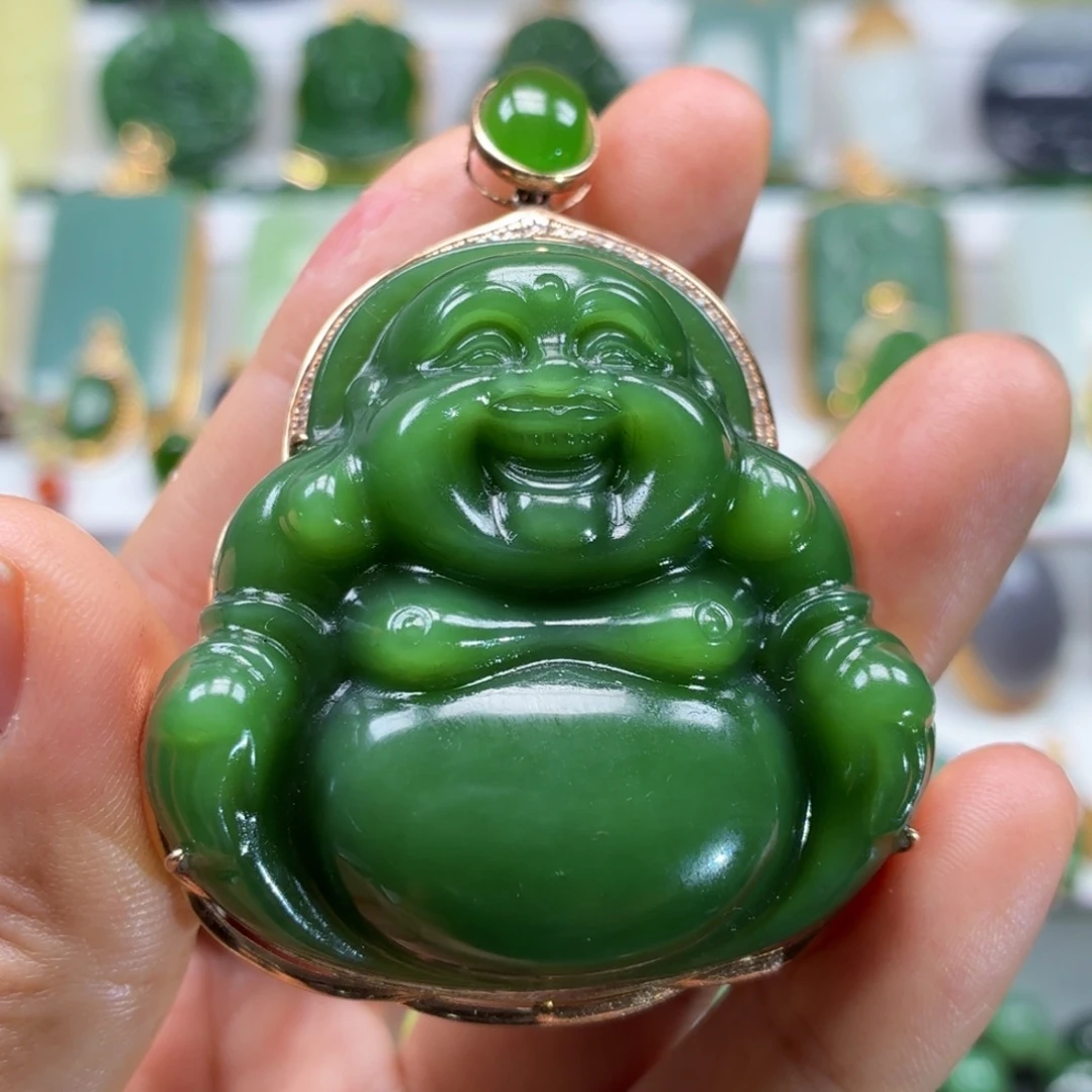 颈饰18K金镶嵌和田玉