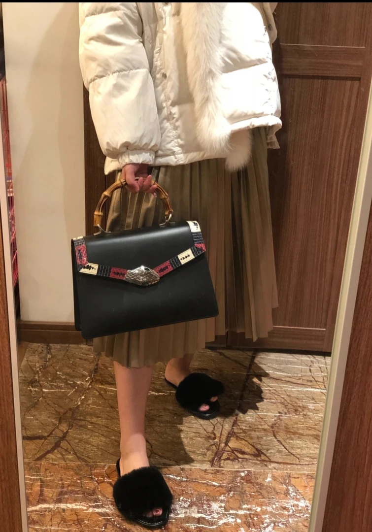 95新 GUCCI/古驰 茉上/ 古驰黑色蛇头竹节手提包